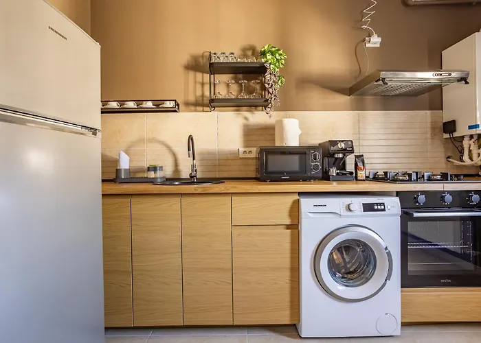 Unique Sapphire 33 Bucureşti