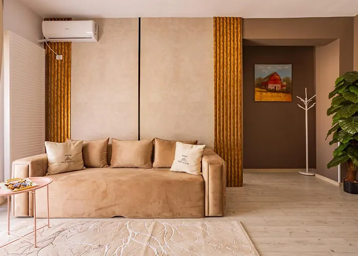 Unique Sapphire 33 * Bucureşti